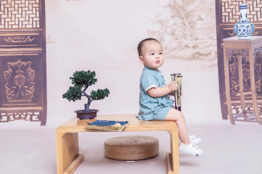 南充孕妇肚子上的黑线
